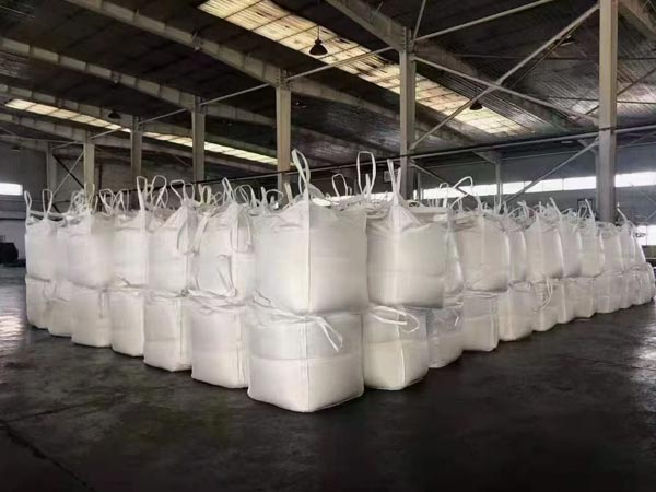 Există o diferență între „îngrășămintele microbiene” și „inoculantele microbiene”?